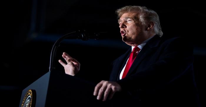 FILE PHOTO: U.S. President Donald Trump holds a campaign rally at Southern Illinois Airport